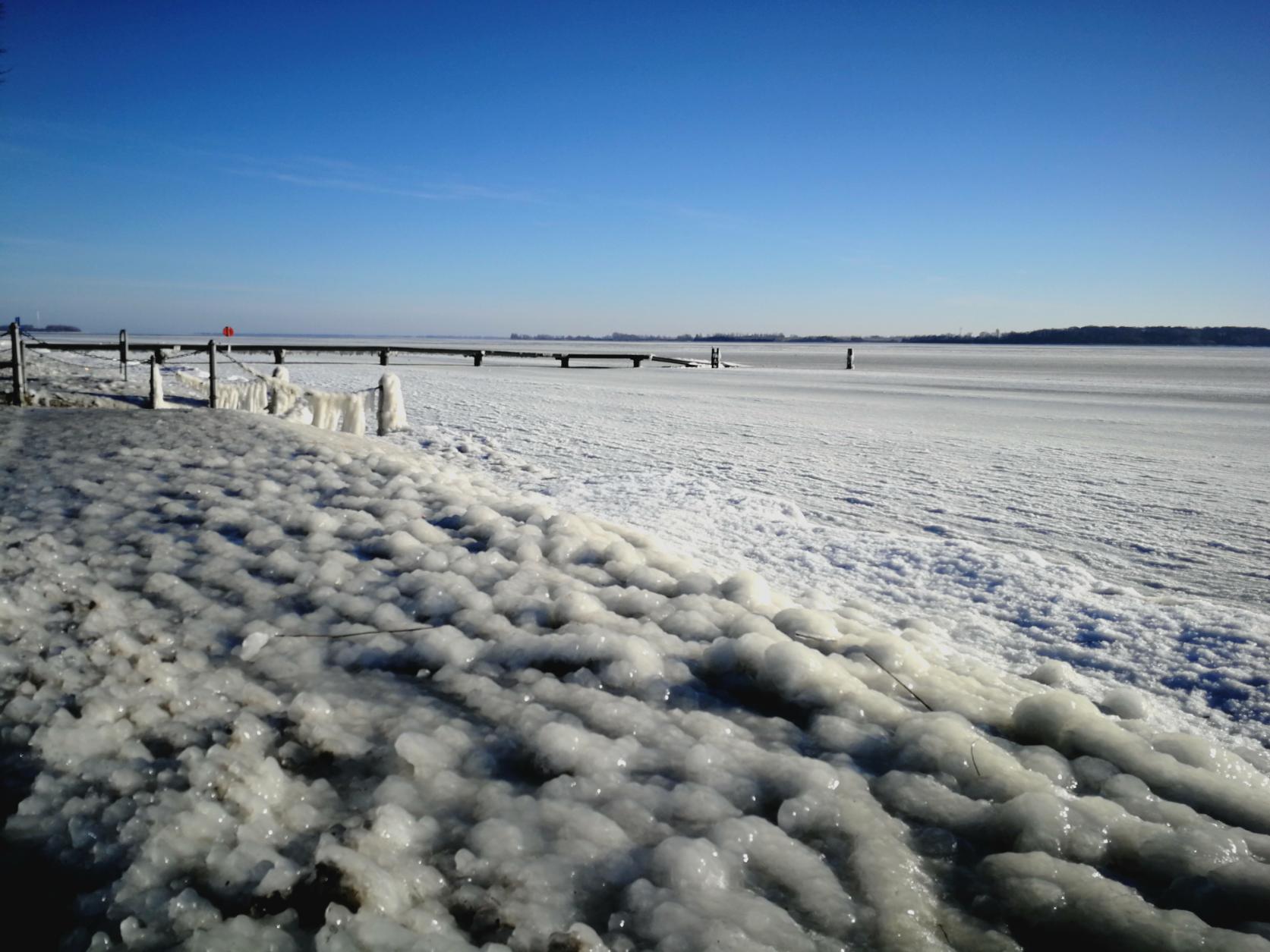 3-2-51f8c3bd-0a70-4329-91e2-b1ffae082fff